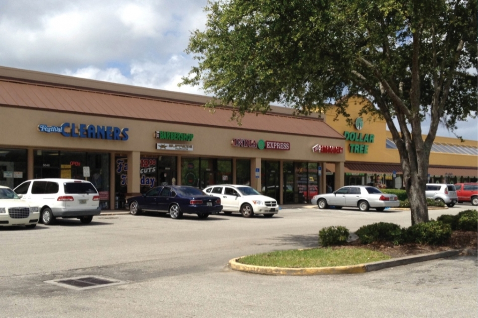 Prime Realty Represents Buyer of Baymeadows Festival Shopping Center